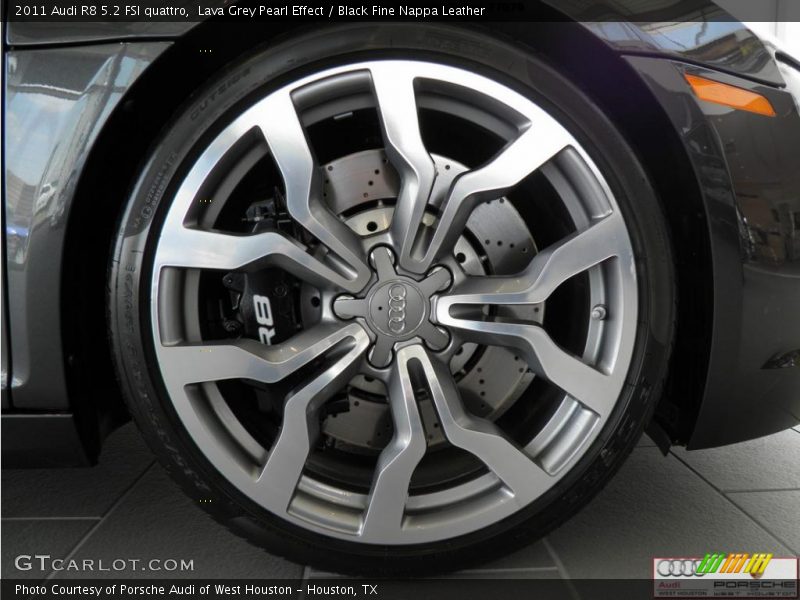 Lava Grey Pearl Effect / Black Fine Nappa Leather 2011 Audi R8 5.2 FSI quattro