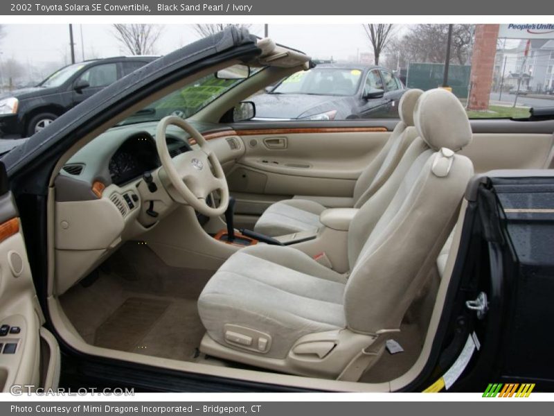  2002 Solara SE Convertible Ivory Interior