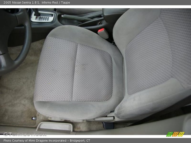 Inferno Red / Taupe 2005 Nissan Sentra 1.8 S