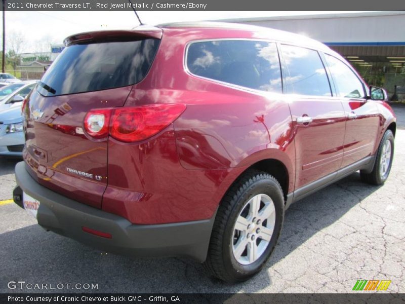 Red Jewel Metallic / Cashmere/Ebony 2011 Chevrolet Traverse LT