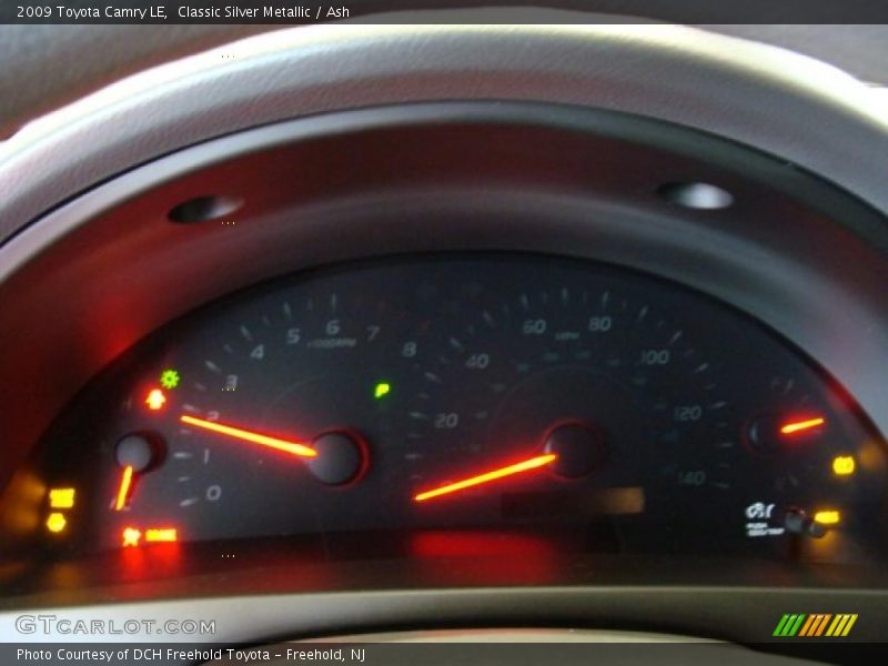 Classic Silver Metallic / Ash 2009 Toyota Camry LE