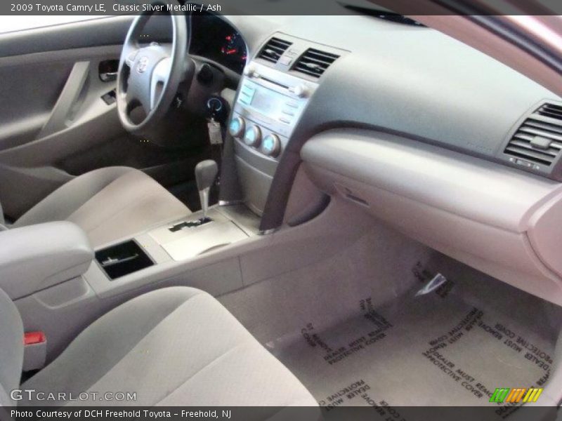 Classic Silver Metallic / Ash 2009 Toyota Camry LE