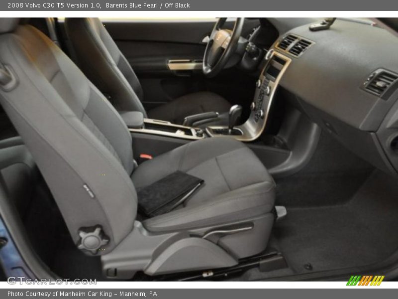Barents Blue Pearl / Off Black 2008 Volvo C30 T5 Version 1.0