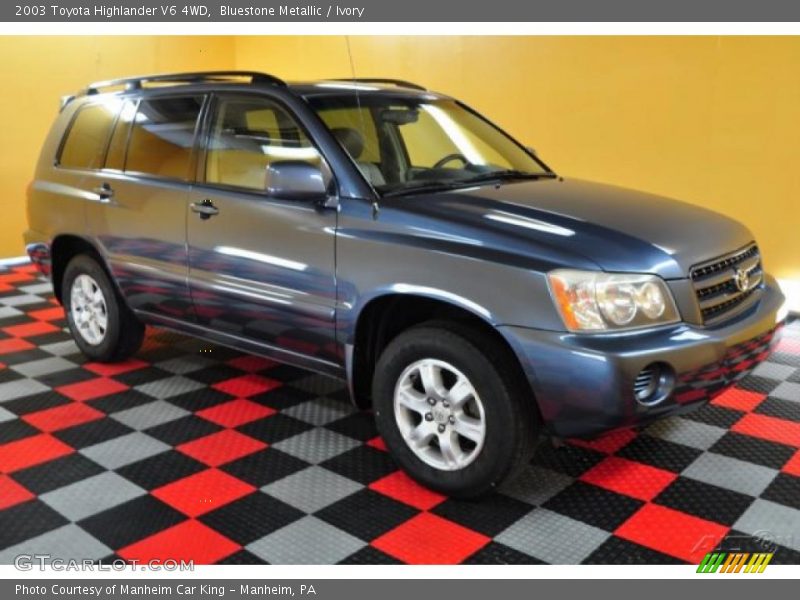 Bluestone Metallic / Ivory 2003 Toyota Highlander V6 4WD