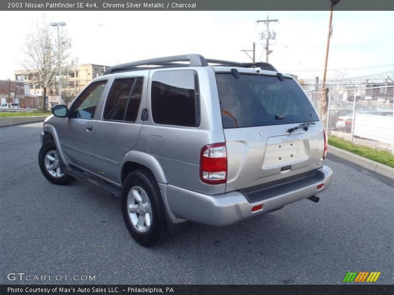 Chrome Silver Metallic / Charcoal 2003 Nissan Pathfinder SE 4x4