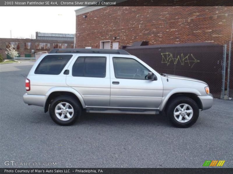 Chrome Silver Metallic / Charcoal 2003 Nissan Pathfinder SE 4x4