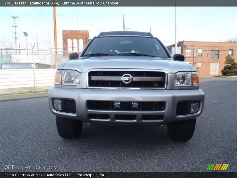 Chrome Silver Metallic / Charcoal 2003 Nissan Pathfinder SE 4x4