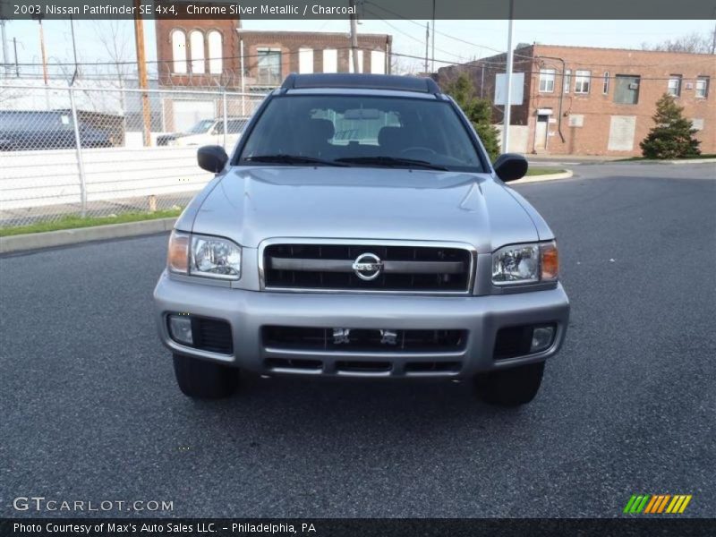 Chrome Silver Metallic / Charcoal 2003 Nissan Pathfinder SE 4x4