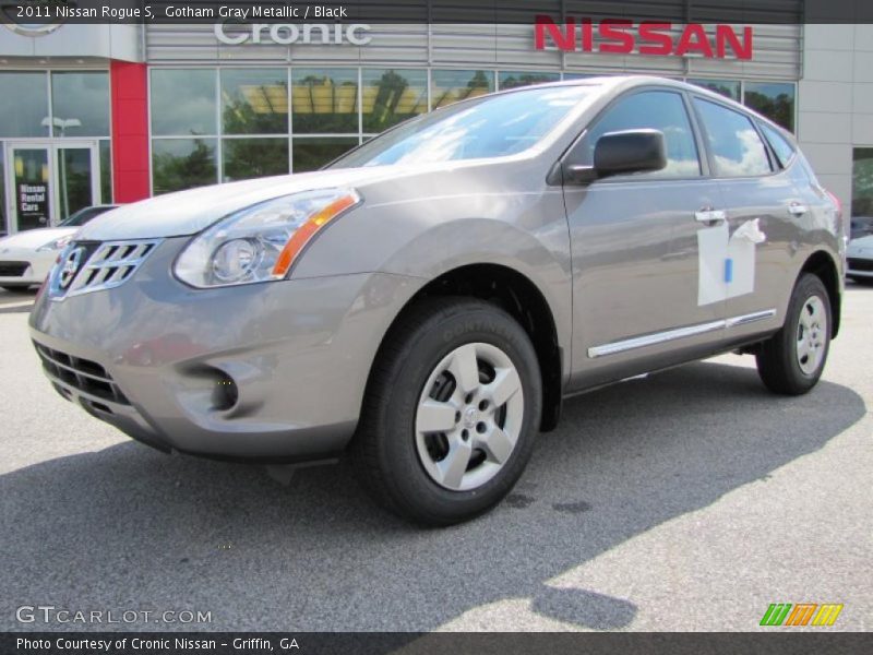Gotham Gray Metallic / Black 2011 Nissan Rogue S