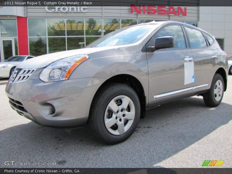 Gotham Gray Metallic / Black 2011 Nissan Rogue S