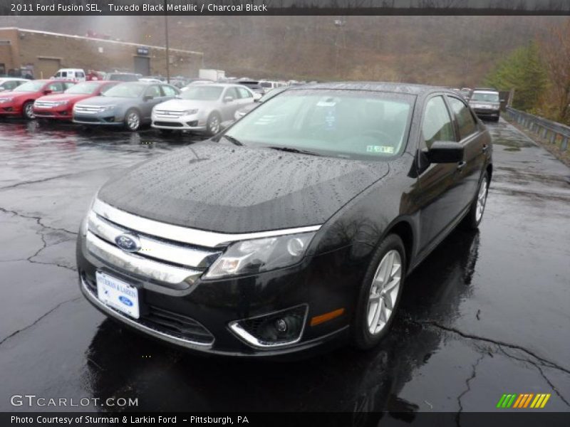Tuxedo Black Metallic / Charcoal Black 2011 Ford Fusion SEL