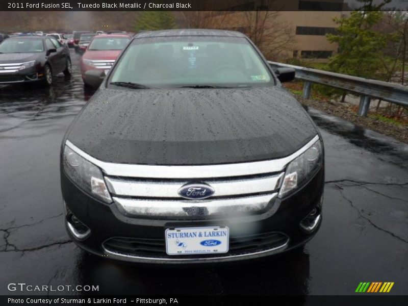Tuxedo Black Metallic / Charcoal Black 2011 Ford Fusion SEL