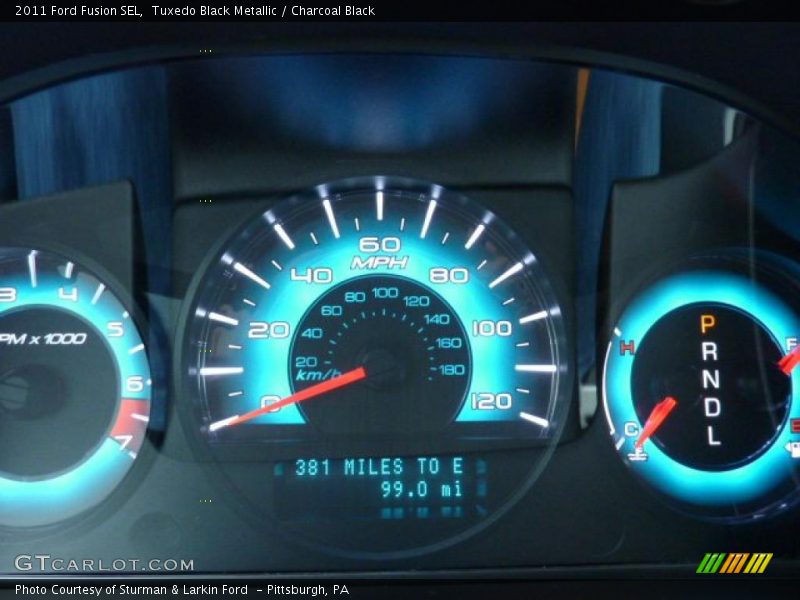 Tuxedo Black Metallic / Charcoal Black 2011 Ford Fusion SEL