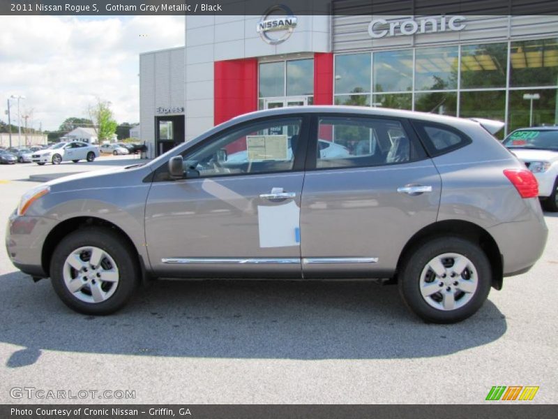 Gotham Gray Metallic / Black 2011 Nissan Rogue S