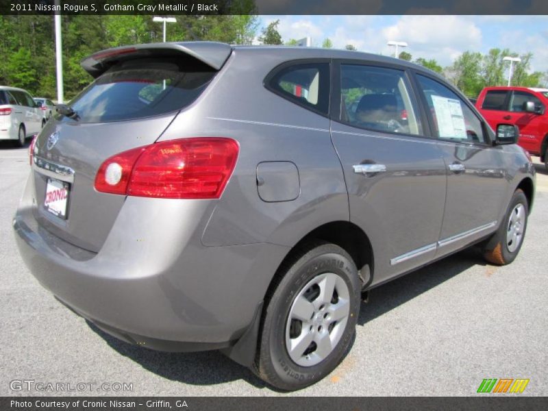 Gotham Gray Metallic / Black 2011 Nissan Rogue S