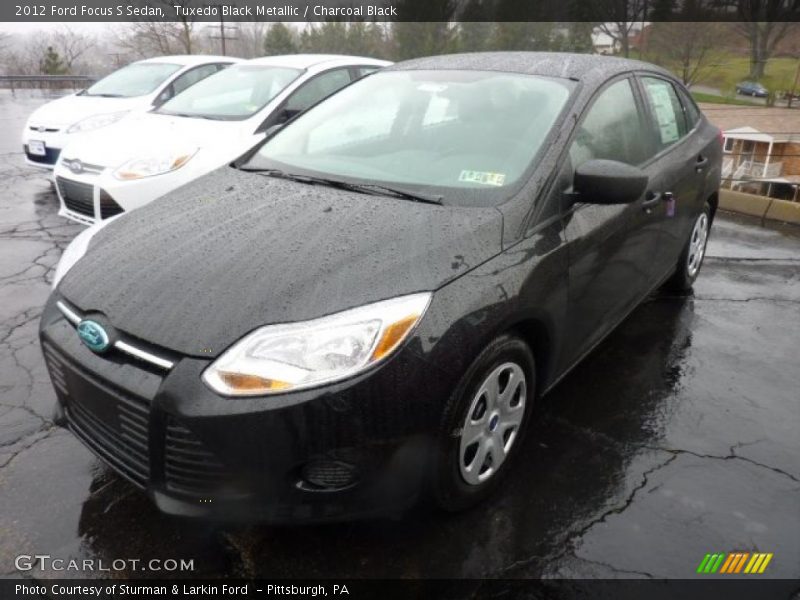 Front 3/4 View of 2012 Focus S Sedan