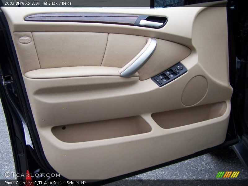 Jet Black / Beige 2003 BMW X5 3.0i