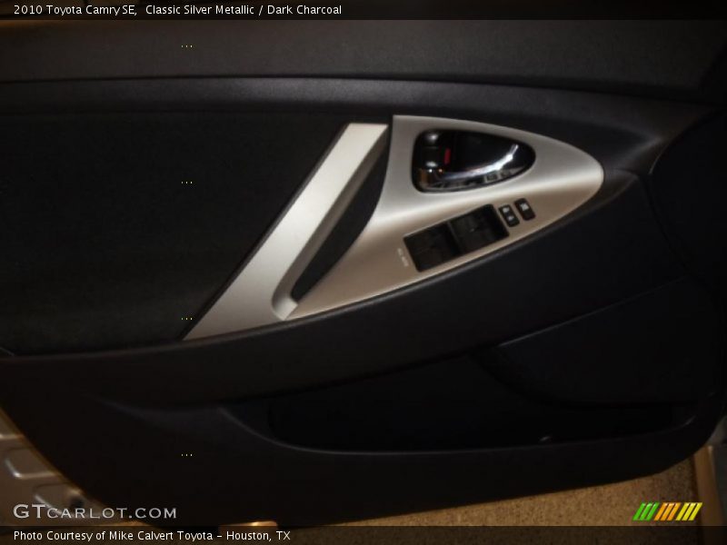 Classic Silver Metallic / Dark Charcoal 2010 Toyota Camry SE