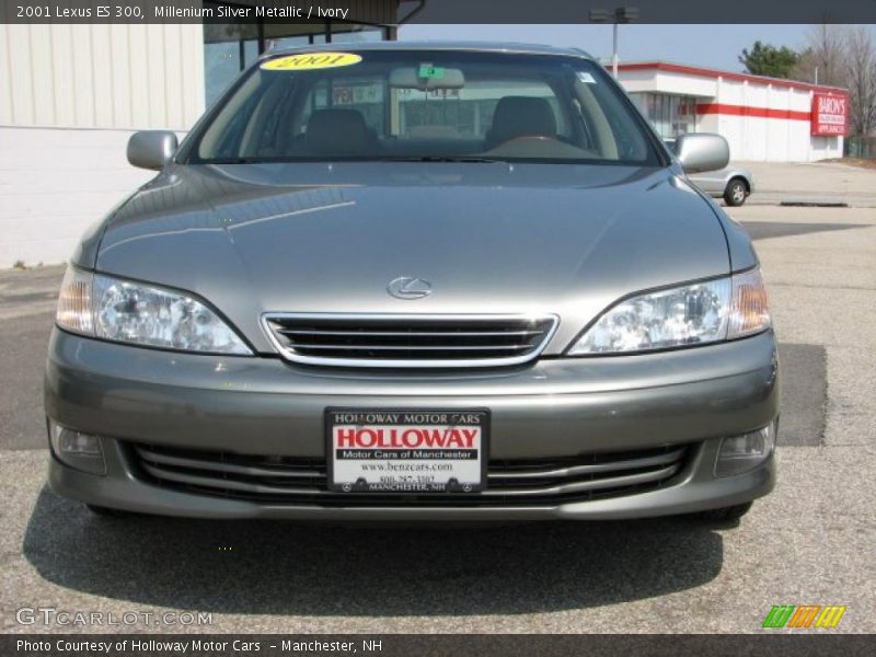 Millenium Silver Metallic / Ivory 2001 Lexus ES 300