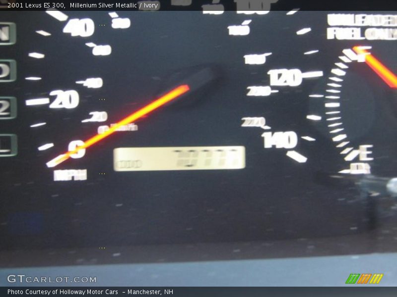 Millenium Silver Metallic / Ivory 2001 Lexus ES 300