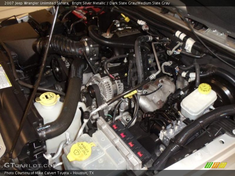Bright Silver Metallic / Dark Slate Gray/Medium Slate Gray 2007 Jeep Wrangler Unlimited Sahara