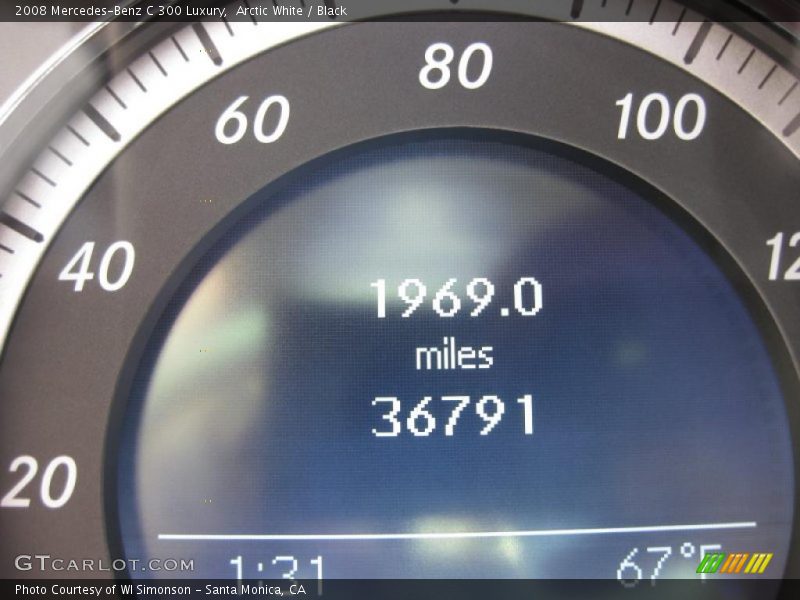 Arctic White / Black 2008 Mercedes-Benz C 300 Luxury