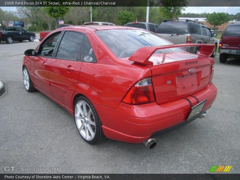 Infra-Red / Charcoal/Charcoal 2006 Ford Focus ZX4 ST Sedan