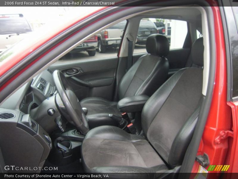 Infra-Red / Charcoal/Charcoal 2006 Ford Focus ZX4 ST Sedan