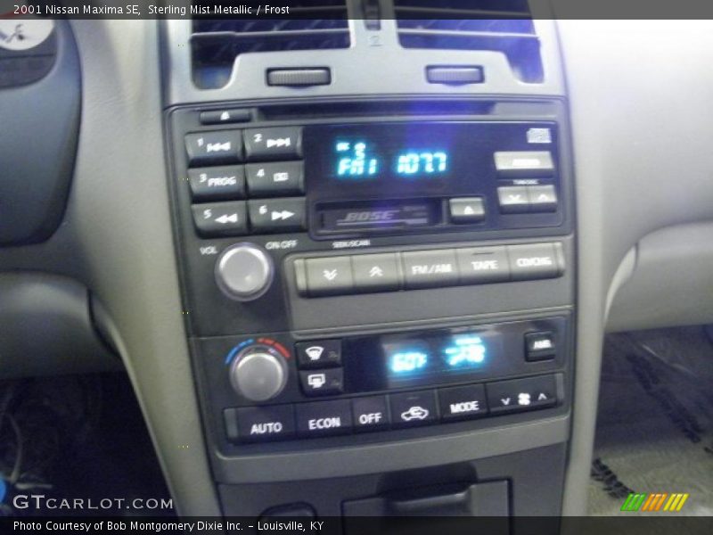 Sterling Mist Metallic / Frost 2001 Nissan Maxima SE