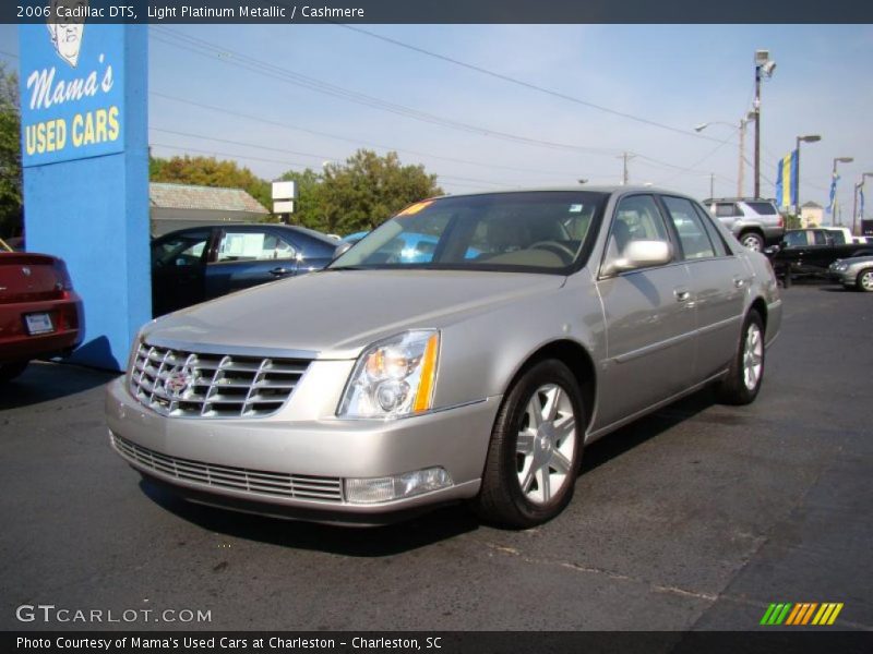 Light Platinum Metallic / Cashmere 2006 Cadillac DTS