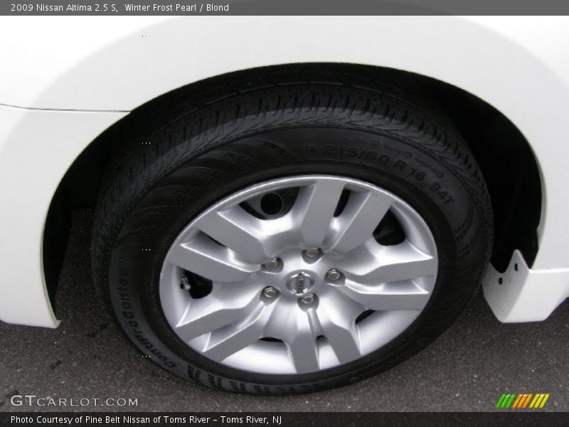 Winter Frost Pearl / Blond 2009 Nissan Altima 2.5 S