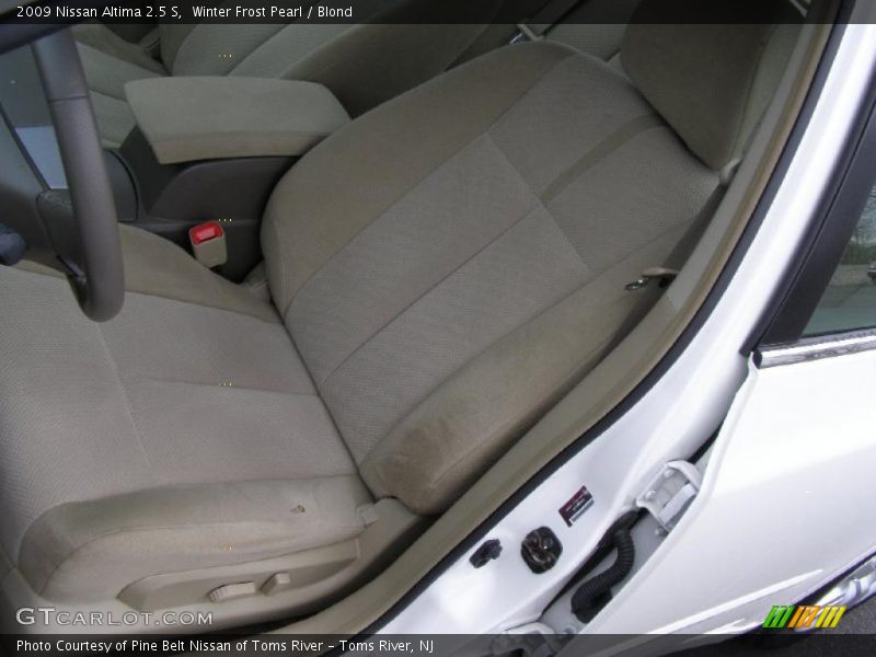 Winter Frost Pearl / Blond 2009 Nissan Altima 2.5 S