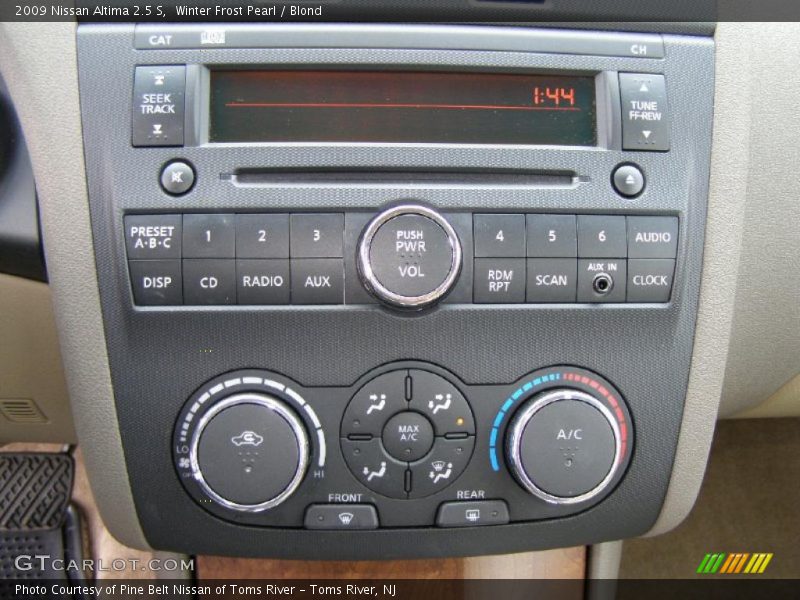 Winter Frost Pearl / Blond 2009 Nissan Altima 2.5 S