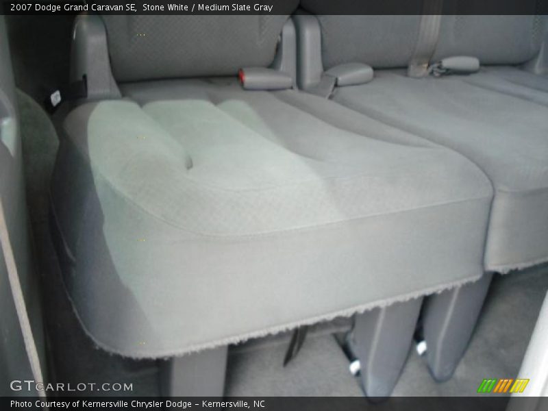 Stone White / Medium Slate Gray 2007 Dodge Grand Caravan SE