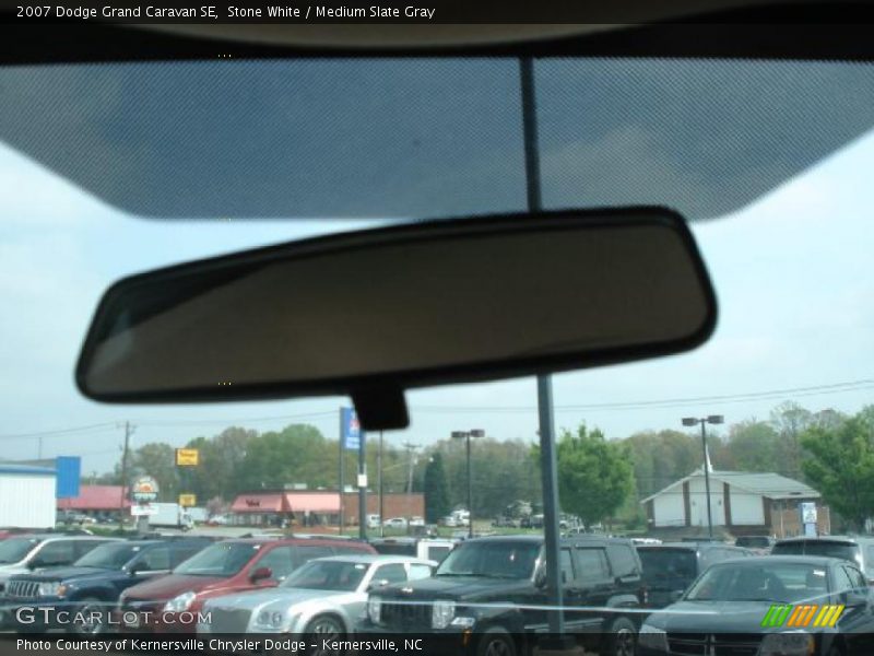 Stone White / Medium Slate Gray 2007 Dodge Grand Caravan SE