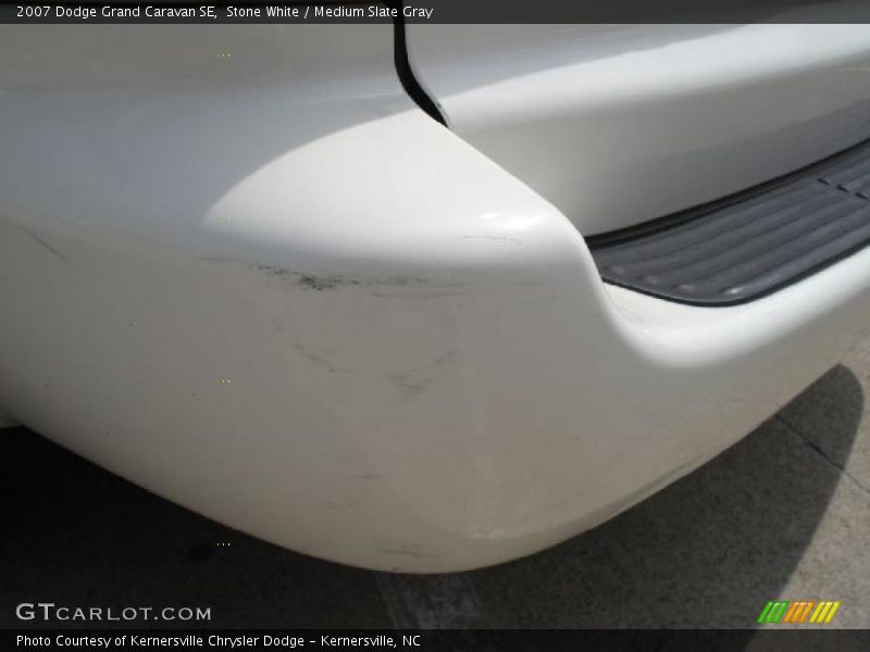 Stone White / Medium Slate Gray 2007 Dodge Grand Caravan SE