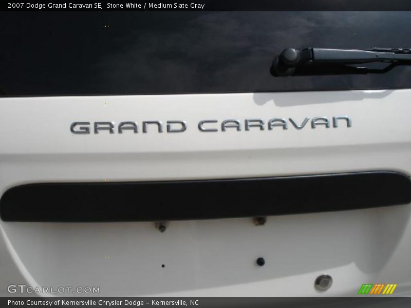 Stone White / Medium Slate Gray 2007 Dodge Grand Caravan SE