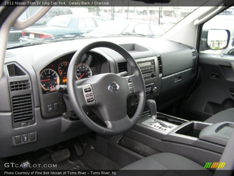 Galaxy Black / Charcoal 2011 Nissan Titan SV King Cab 4x4
