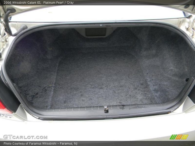 Platinum Pearl / Gray 2006 Mitsubishi Galant ES