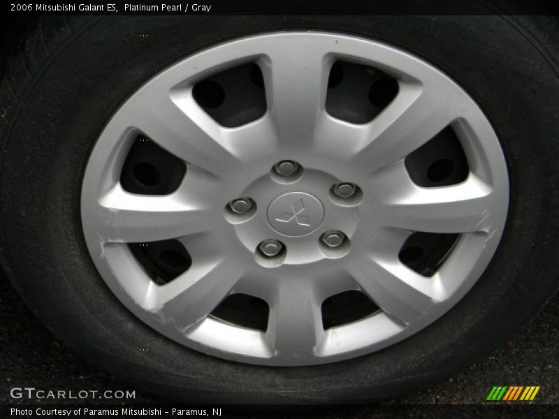 Platinum Pearl / Gray 2006 Mitsubishi Galant ES