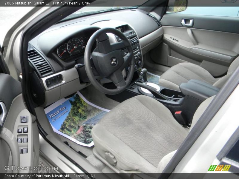 Platinum Pearl / Gray 2006 Mitsubishi Galant ES