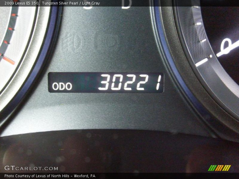 Tungsten Silver Pearl / Light Gray 2009 Lexus ES 350