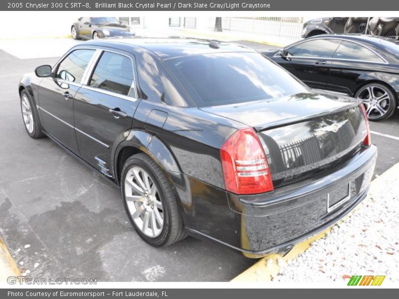  2005 300 C SRT-8 Brilliant Black Crystal Pearl