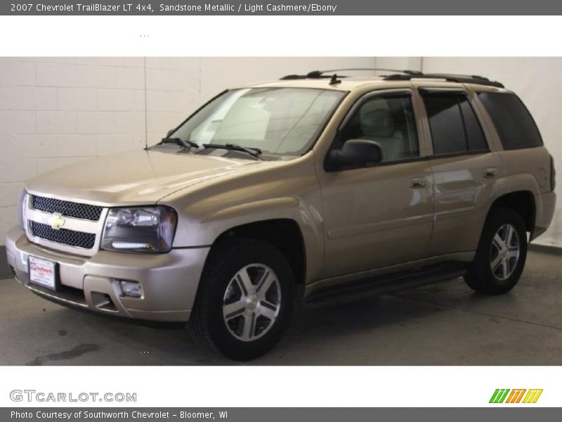 Sandstone Metallic / Light Cashmere/Ebony 2007 Chevrolet TrailBlazer LT 4x4