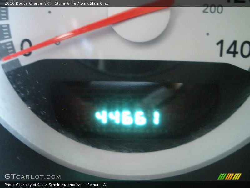 Stone White / Dark Slate Gray 2010 Dodge Charger SXT