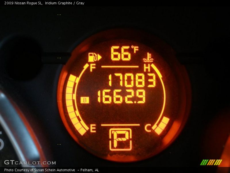 Iridium Graphite / Gray 2009 Nissan Rogue SL