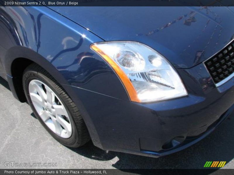 Blue Onyx / Beige 2009 Nissan Sentra 2.0