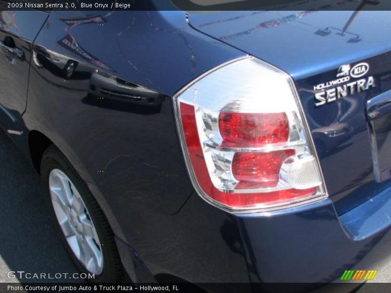 Blue Onyx / Beige 2009 Nissan Sentra 2.0