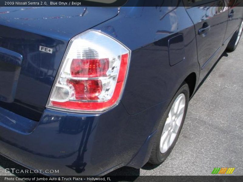 Blue Onyx / Beige 2009 Nissan Sentra 2.0