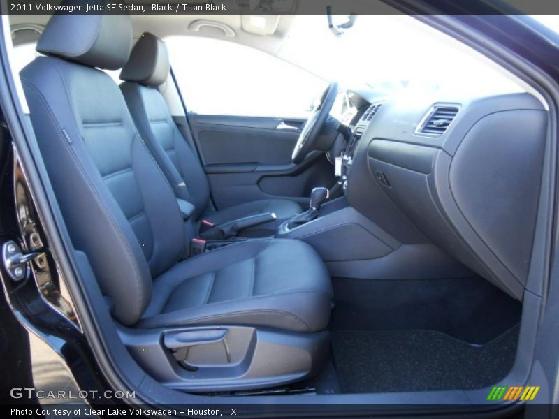 Black / Titan Black 2011 Volkswagen Jetta SE Sedan